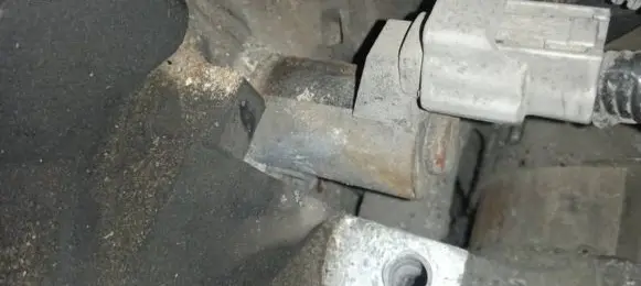 Nissan Note (E11) Camshaft vanos timing valve 