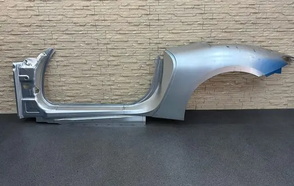 Ferrari Roma (B) Pillar trim (exterior) 985816878
