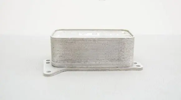 Engine oil radiator