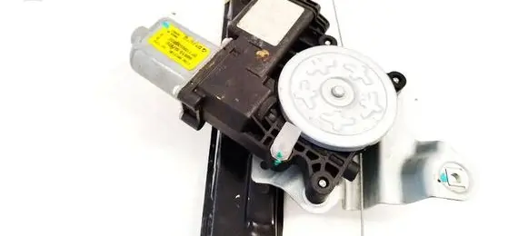 Opel Mokka Front door window regulator motor 98810SUV20