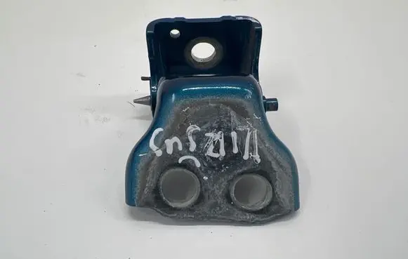 Peugeot 3008 III Rear door upper hinge 9849179180