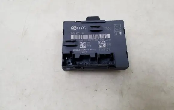 Audi A4 S4 B8 8K Door control unit/module 8K0959794