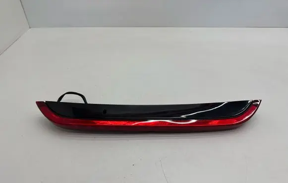 KIA Ceed Third/center stoplight 92700J71