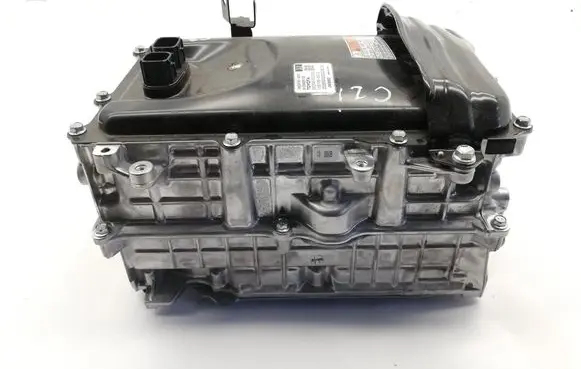 Toyota Yaris XP210 Voltage converter inverter G920052320