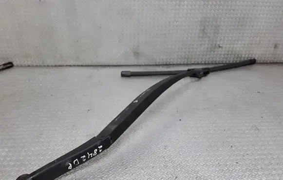 Hyundai Grandeur Windshield/front glass wiper blade 