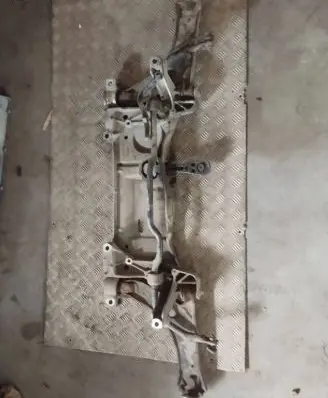 Volkswagen Golf V Front subframe 1K0199369F