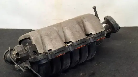 Audi A6 S6 C6 4F Intake manifold 06E133210C