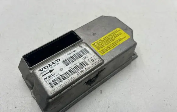 Volvo V70 Airbag control unit/module P8651523 0285001456