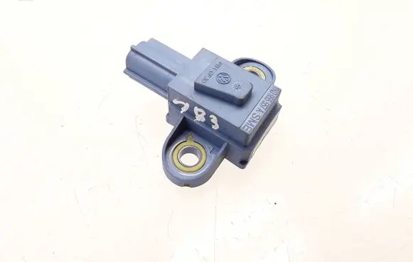 Volkswagen Golf V Airbag deployment crash/impact sensor 1K0955557A