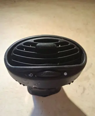Ford Focus Dashboard side air vent grill/cover trim 98AB19893BJ D1B1AR66ZA
