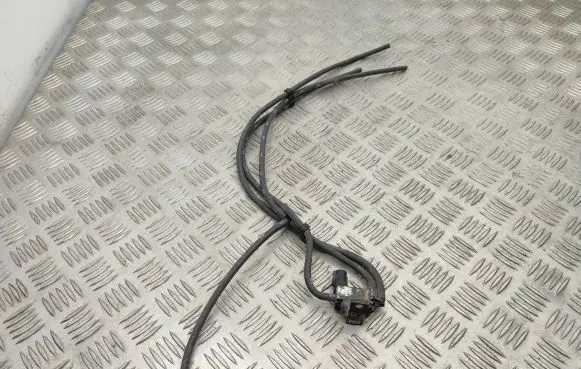 Toyota RAV 4 (XA50) Fuel tank valve HV1846005080