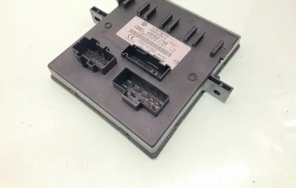 Audi A6 S6 C6 4F Comfort/convenience module 4F0907279B
