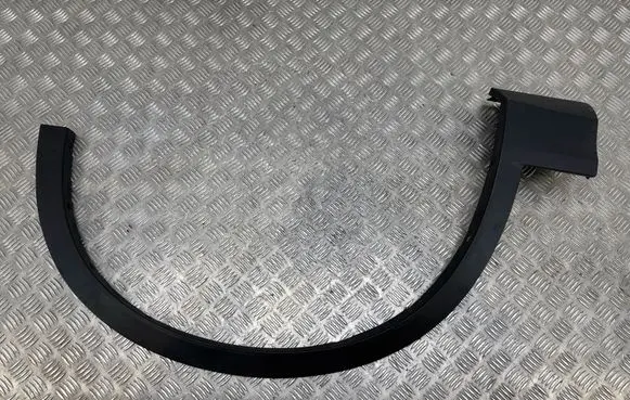 BMW X3 F25 Front arch trim 7210082