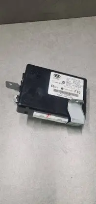 Hyundai i40 Central body control module 39R88J1003 954003Z428 EA0E1600008