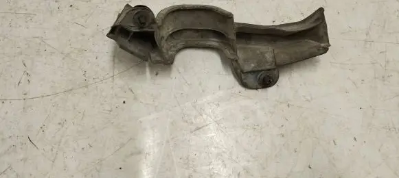 BMW 1 F40 Other engine bay part 7206570