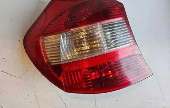 BMW 1 E81 E87 Rear/tail lights 63210397004 R02F00