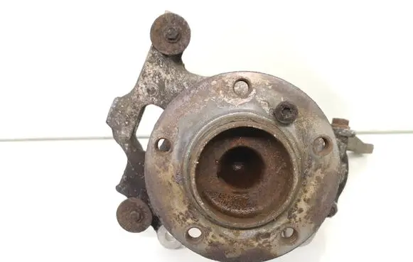 BMW 5 E60 E61 Front wheel hub spindle knuckle 6760953 6760953L