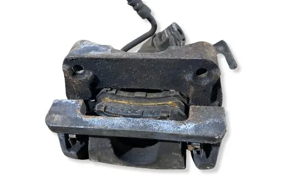 Mazda CX-3 Rear brake caliper 
