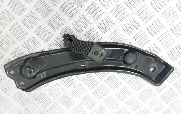 Audi Q3 8U Radiator support slam panel bracket 8U0805932