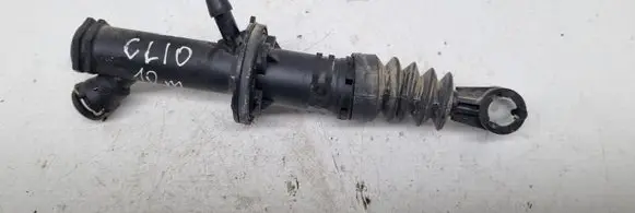 Renault Clio III Clutch master cylinder