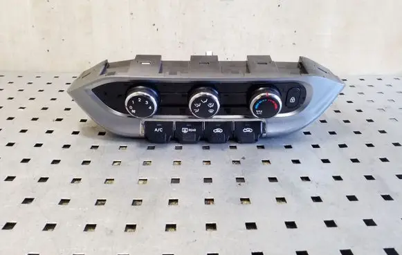 KIA Rio Climate control unit 972501W950