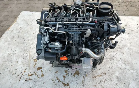 Volkswagen Polo V 6R Engine swap 
