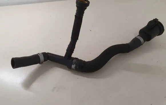 Ford Galaxy Oil fill pipe 9684359980
