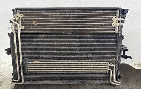 Audi Q7 4L Radiator set E1471 7L6121253B