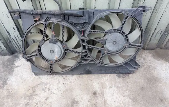 Saab 9-3 Ver2 Fan set 874678E