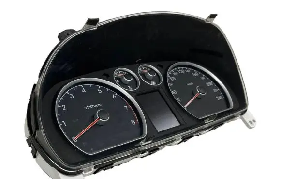 Hyundai i30 Speedometer (instrument cluster) 940032r120 1100133450