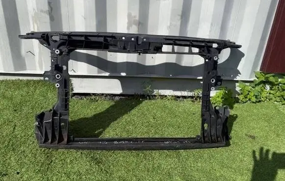 Audi A3 S3 8P Radiator support slam panel 8P0805594C