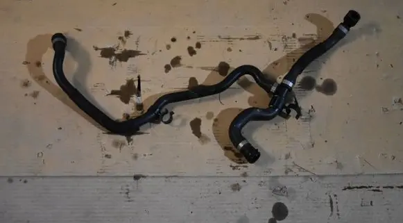 BMW X3 G01 Engine coolant pipe/hose 7535565