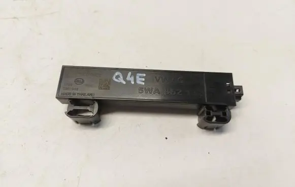Audi Q4 Sportback e-tron Aerial GPS antenna 5FA224075JLK01