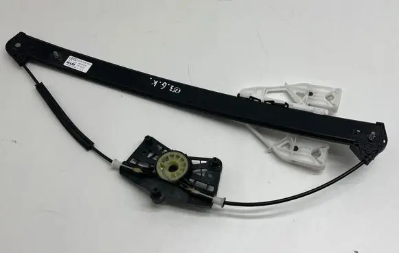 Audi Q3 F3 Rear window lifting mechanism without motor 83A839461