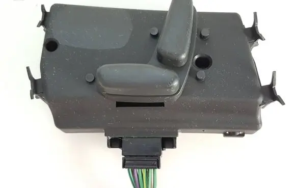 Chrysler Pacifica Seat control switch 0YD08TRMAB