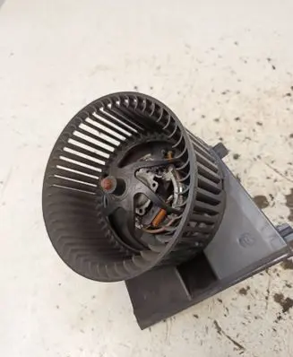 Audi TT Mk1 Heater fan/blower F667325R 1J1819021C 0151141392