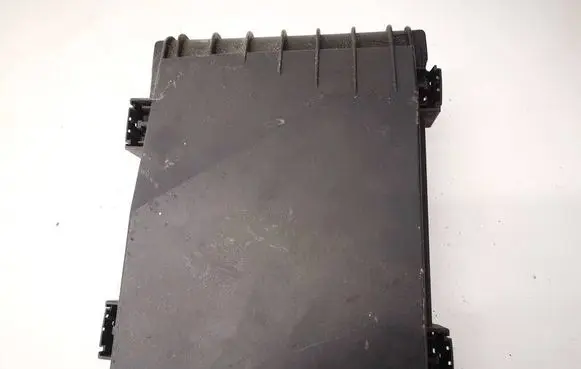 Audi A3 S3 8P Fuse box cover 1K0937132