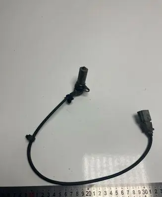 Audi A6 S6 C5 4B Crankshaft position sensor 038907319A
