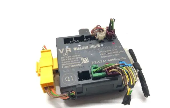 Mercedes-Benz E W212 Other control units/modules A2129009328