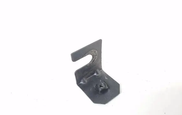 Jaguar XE Fender mounting bracket
