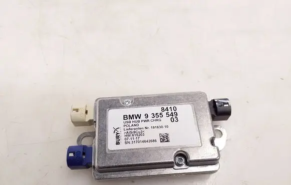 BMW 5 G30 G31 G38 USB control unit 9355549 841935554903