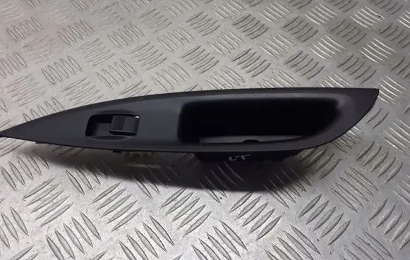Mazda 6 Quarter vent window switch GJ6A-685L6