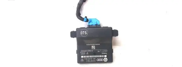 Volkswagen PASSAT B6 Other control units/modules 3C0907530C