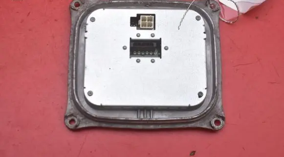 Audi A4 S4 B8 8K Voltage converter/converter module 1307329218