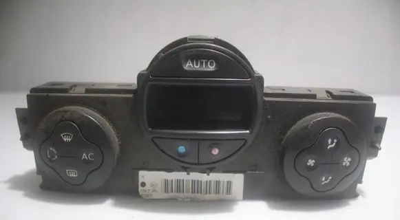 Renault Megane II Interior fan control switch 
