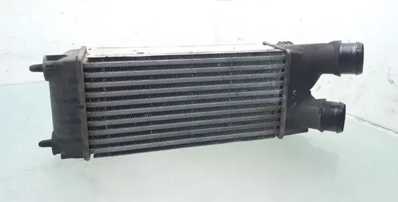 Peugeot Partner Intercooler radiator 9682434580