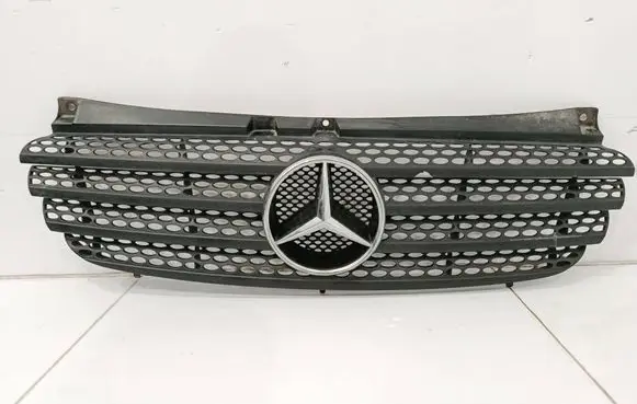 Mercedes-Benz Vito Viano W639 Front bumper upper radiator grill A6398800185