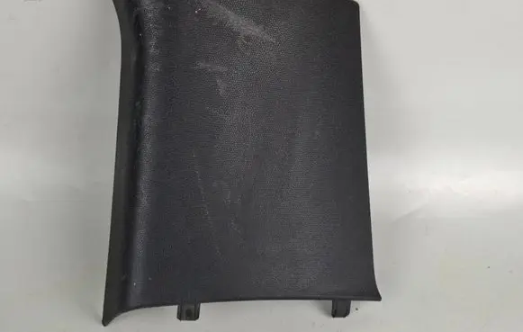 (C) pillar trim