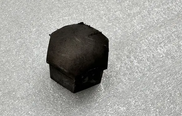 Audi A8 S8 D4 4H Wheel nut cap/cover 321601173B 321601173