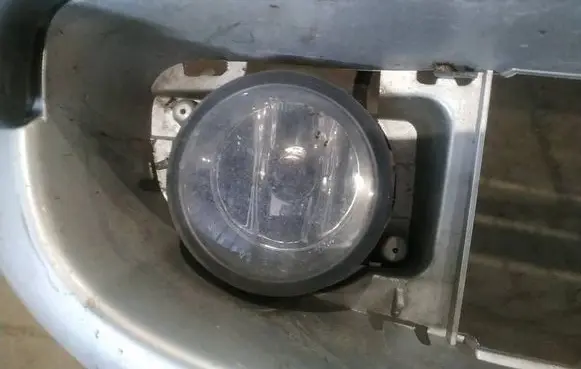 Renault Scenic II - Grand scenic II Front fog light 
